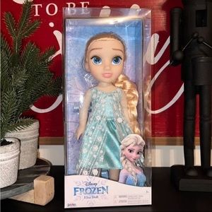 Disney Princess Frozen Elsa 14-Inch Toddler Doll